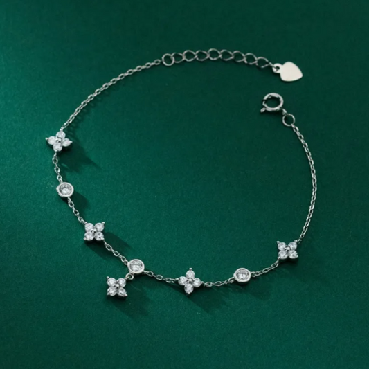 Elysian Clover Bracelet – Handcrafted Luxury