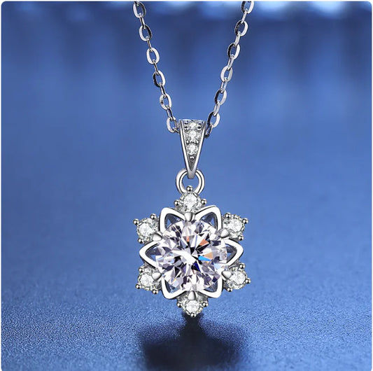 Elegant Snowflake Necklace