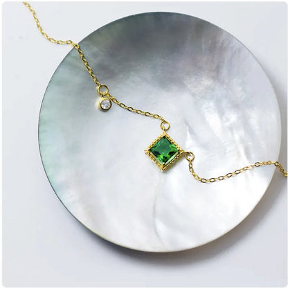 Luxuary S925 Silver Green Diamond Geometric Pendant Necklace