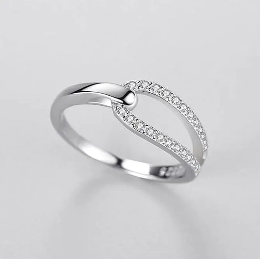 Luxury Silver Arch Ring